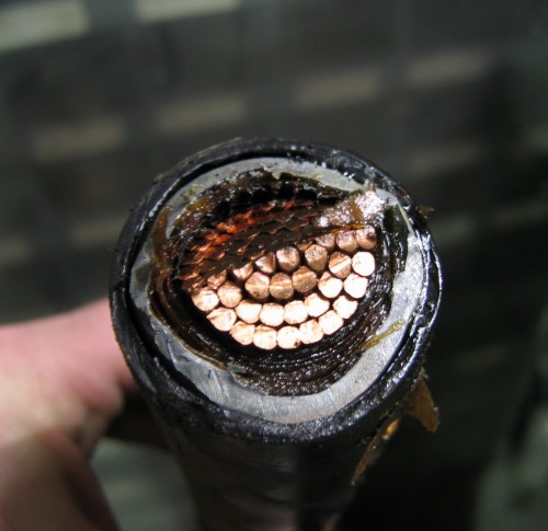 leadcovered_cu_cable